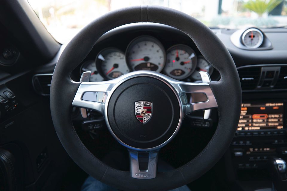 2011 Porsche 911 Carrera S Cabriolet