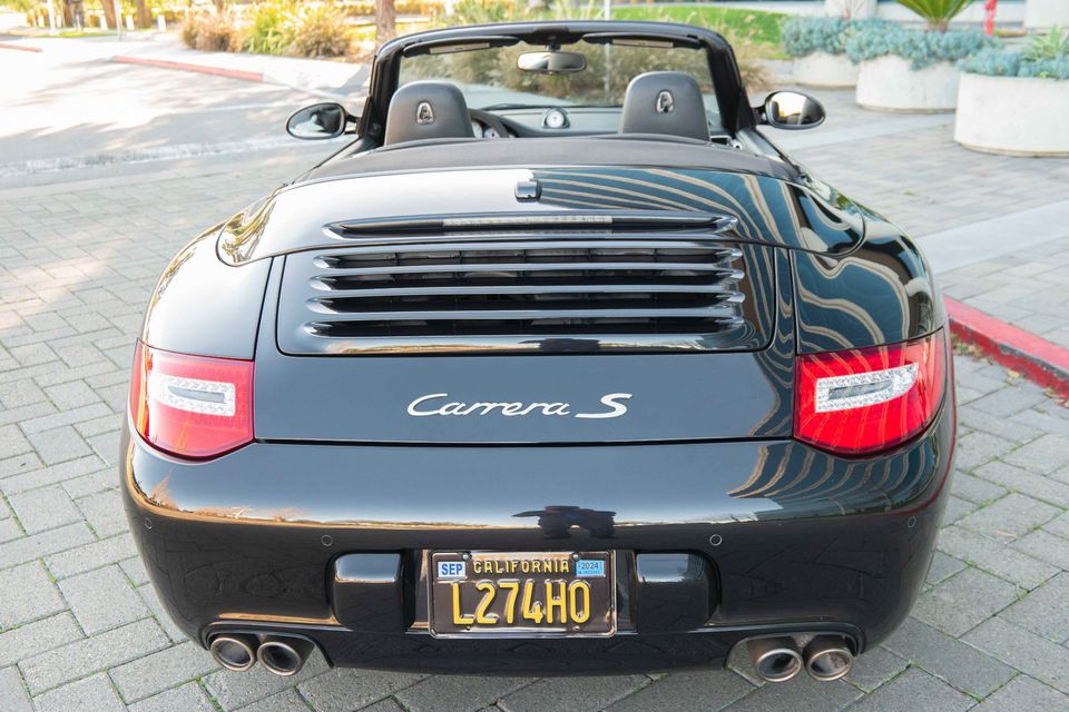 2011 Porsche 911 Carrera S Cabriolet