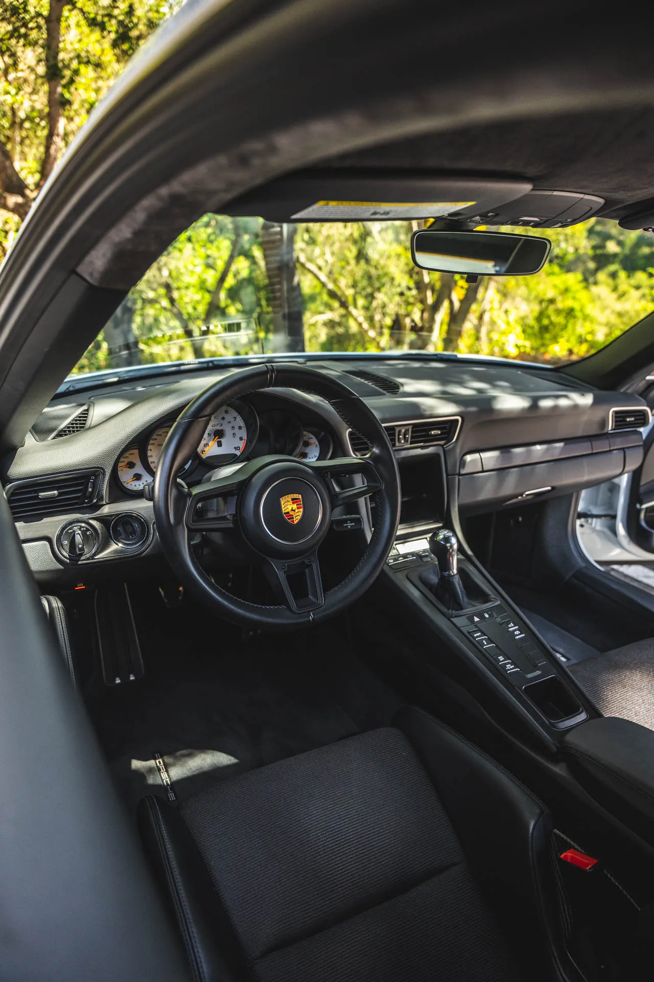 2018 Porsche 911 991.2 GT3 Touring – 13K Miles – 1 Owner